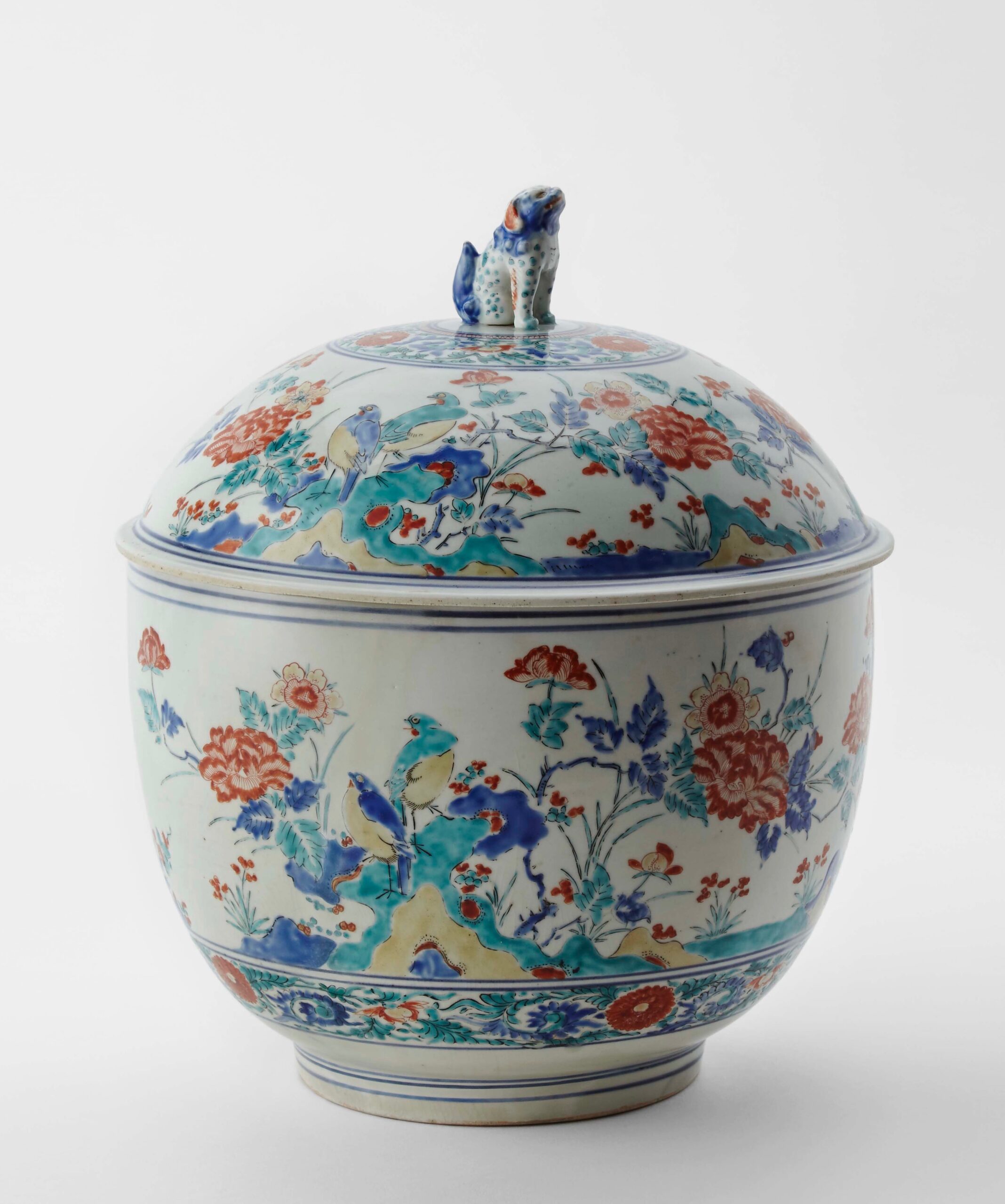 Covered Bowl with a design of birds and flowers images