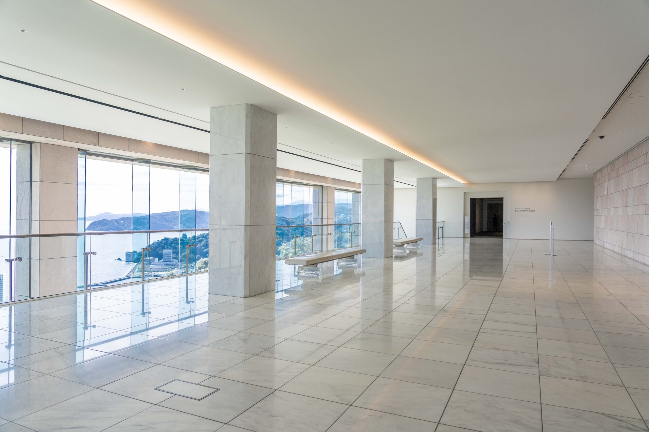 メインロビーの画像